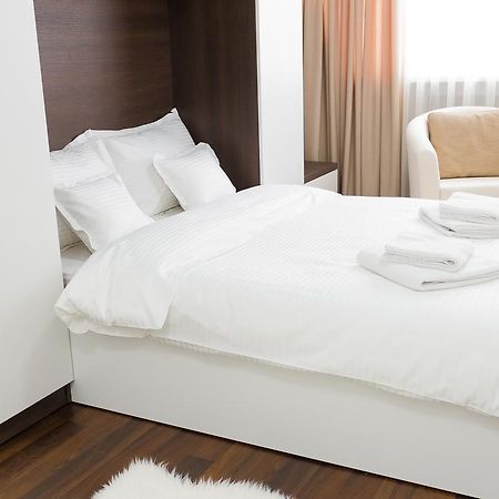 Grand Central Accommodation - Doamnei Bükreş Dış mekan fotoğraf